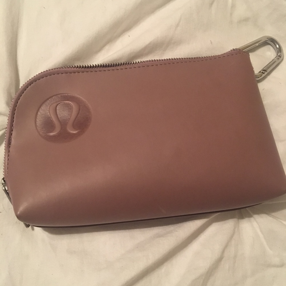 Lululemon off the mat pouch clutch bag